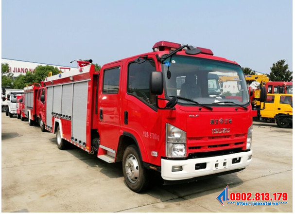 Xe cứu hỏa Isuzu 2.3 khối nhập khẩu - Xe Tải Phú Mẫn - Công Ty Cổ Phần Thương Mại Dịch Vụ Phú Mẫn